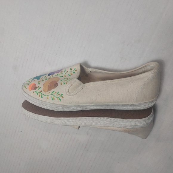Women's Floral Design Slip-on Sneakers Size 10 - Picture 4 of 10